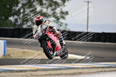 media/Apr-18-2025-TrackDaz (Fri) [[45f5874c44]]/A Group/Session 3 (Turn 6 - Outside)/